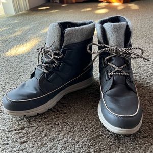 Like New Sorel Waterproof Boots